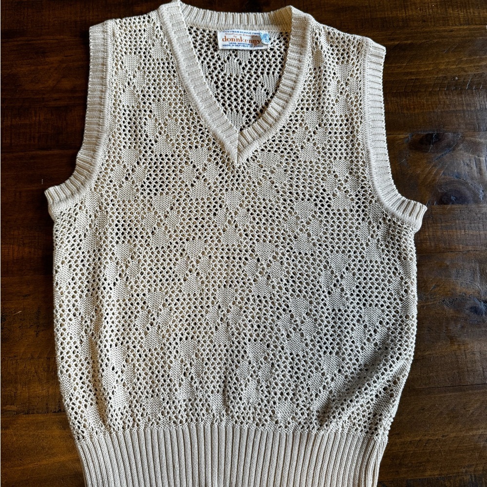Vintage DonnKenny knit sweater vest top women's small‎